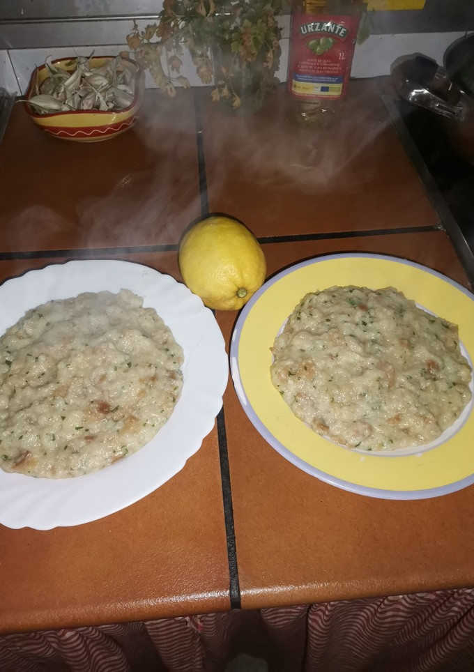 Una foto de Sopa de mamones