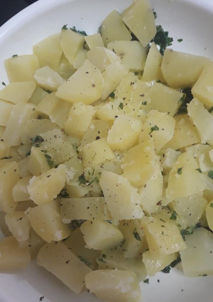 Una foto de Patatas hervidas con perejil
