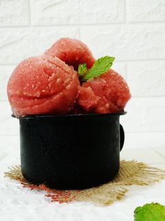 عکسی از دستور بستنی یخی هندوانه