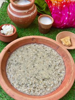 बाजरा खिचड़ी (bajra khichdi recipe in Hindi) रेसिपी मुख्य फोटो