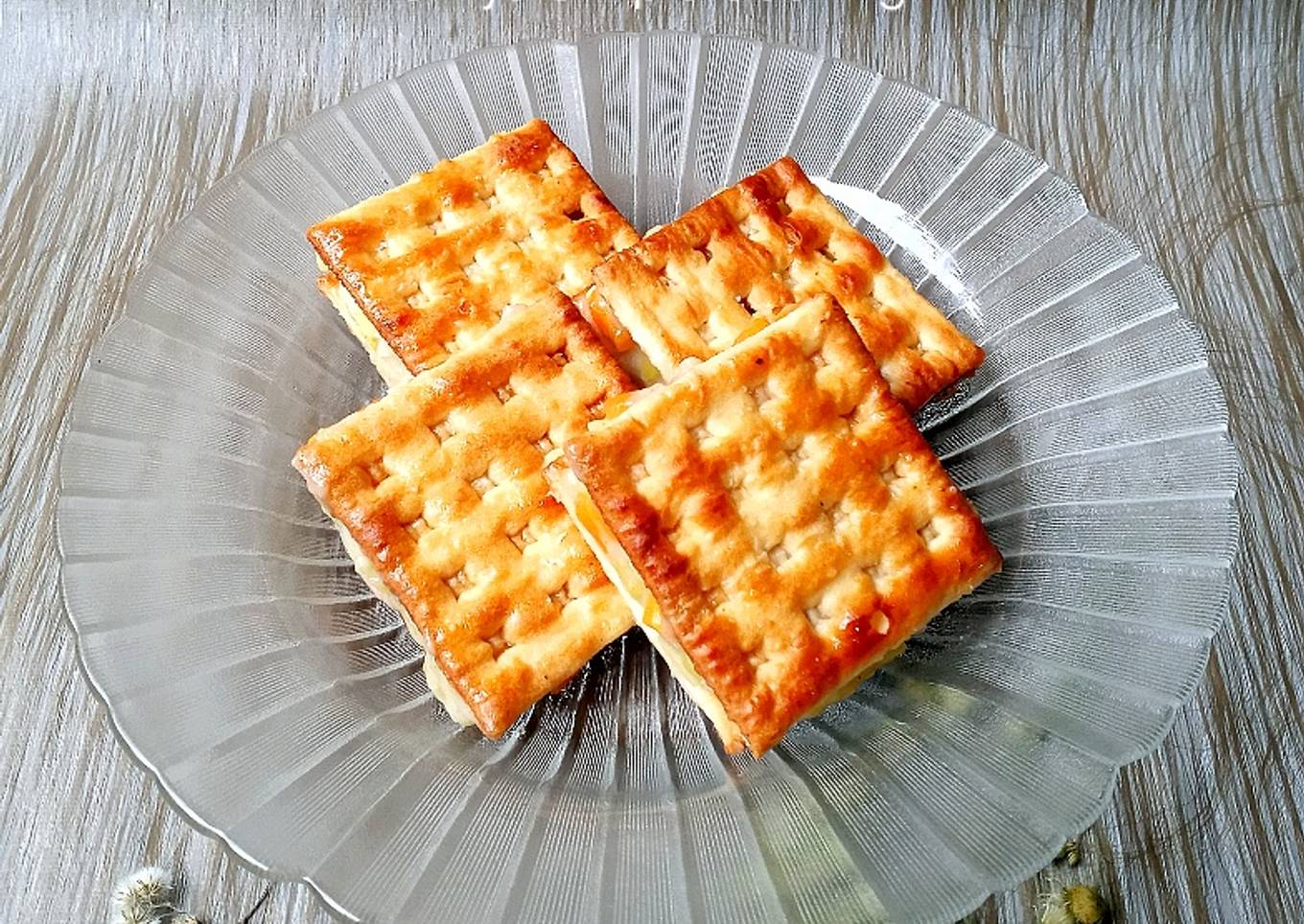 Gabin Isi Ragout Simple (Olahan Kue Sisa Lebaran)