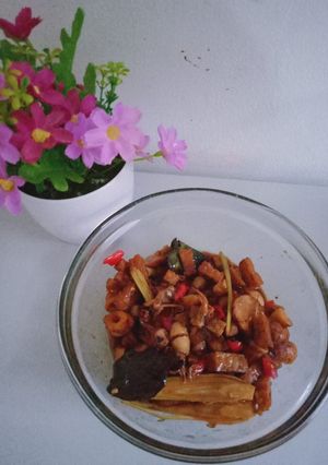 Foto resep Oseng Cumi Saos Tiram