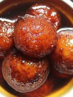உருளைக்கிழங்கு குலாப் ஜாமூன் செய்முறை முக்கிய புகைப்படம்