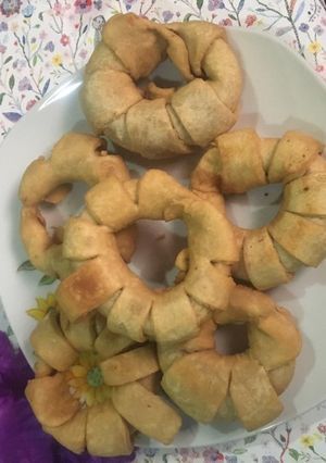 A picture of Vegetable roll pie.