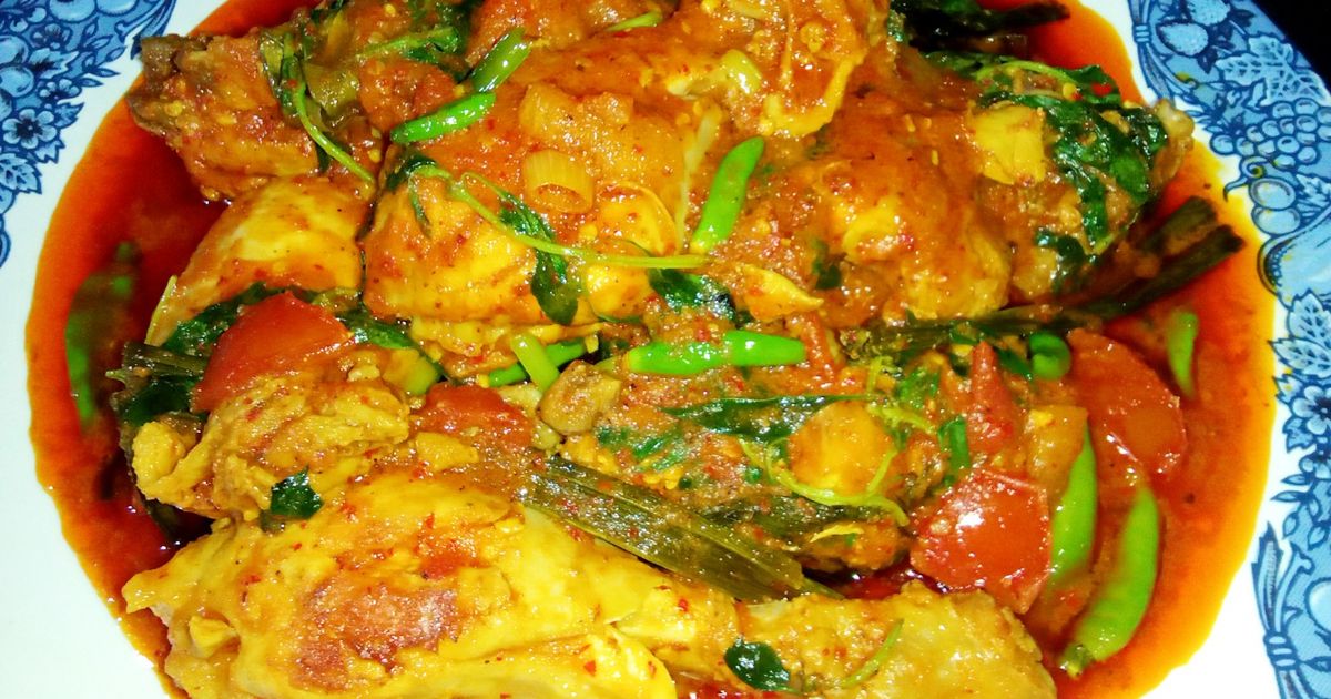 Ayam Rica-Rica Kemangi Khas Manado