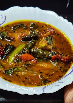 A picture of Sabzi Khatta meetha (sweet and tangy Vegetable stew).