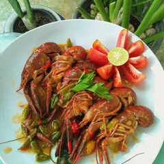 Baby Lobster Saus Padang Pedas রেসিপির প্রধান ছবি