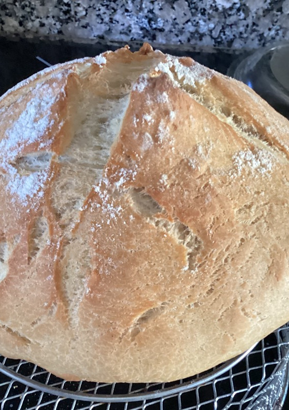 Una foto de Pan Milagro