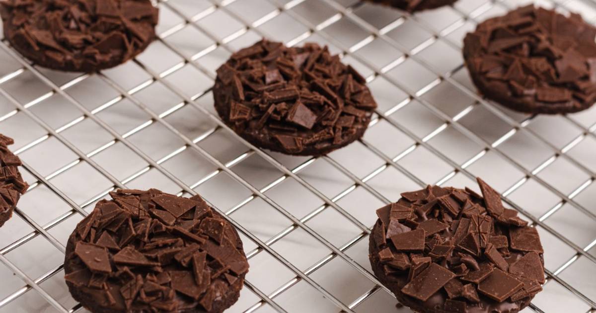 Resep SCHOKO Chocolate Flakes Cookies oleh Baking with Schoko - Cookpad