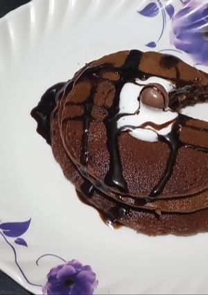 A picture of Eggless Chocolate pancake.