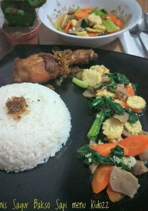 Foto resep Tumis Sayur Bakso_menu Anak👦👧