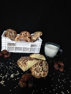عکسی از دستور نان شیرین بدون خمیرمایه