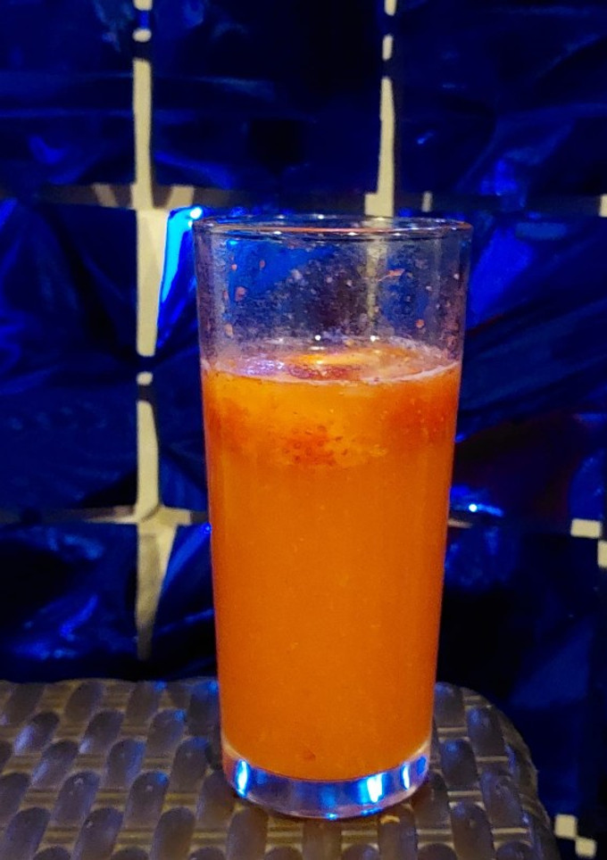 Una foto de Clery ponche de frutillas