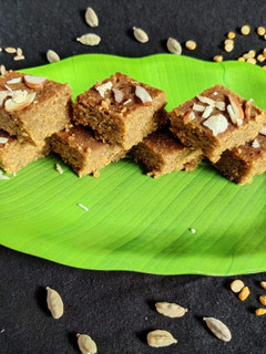 निनावं (ninav recipe in marathi) रेसिपी चे मुख्य फोटो