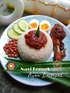 Gambar Nasi Lemak Ayam Berempah