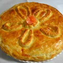 Una foto de Empanada de patata y salmón