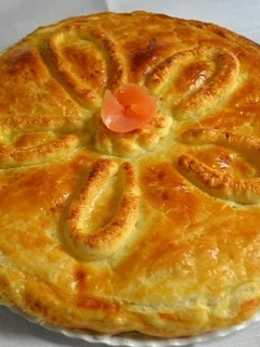 Una foto de Empanada de patata y salmón