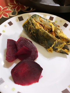 Una foto de Chile relleno con picadillo de res