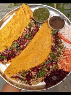 पनीर वाला बेसन का चीला(paneer wala besan ka cheela recipe in hindi) रेसिपी मुख्य फोटो