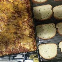A picture of Hamburger casserole.