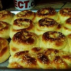 A picture of Butter Filled Garlic Rolls.