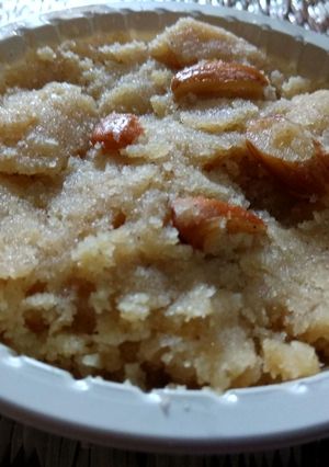 A picture of Suji halwa.