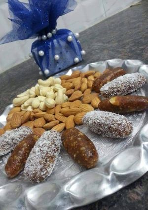 A picture of Anjeer roll.