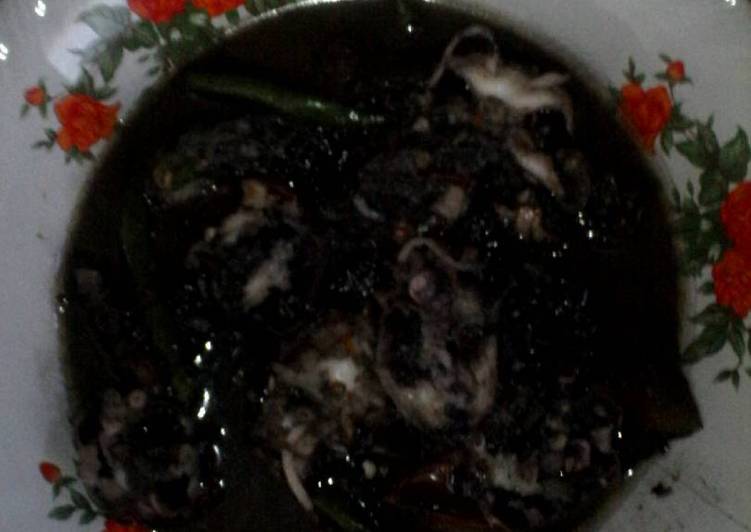 blekutak masak ireng