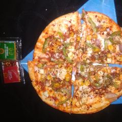 A picture of Pizza.