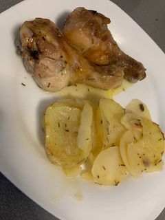 Una foto de Jamoncitos de pollo al horno