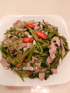 空心菜辣炒沙茶羊肉 的食譜成品照片