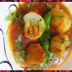 A picture of Egg Potatoes Gravey #5weekschallenge.