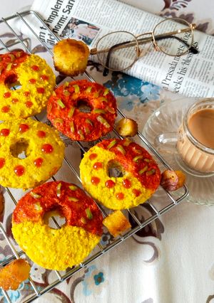 સ્પાઇસી ડોનટ (Spicy Doughnut Recipe In Gujarati) રેસીપી મુખ્ય ફોટો