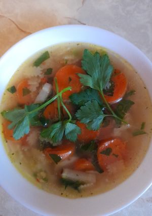 Egyszerű zöldségleves recept fotója
