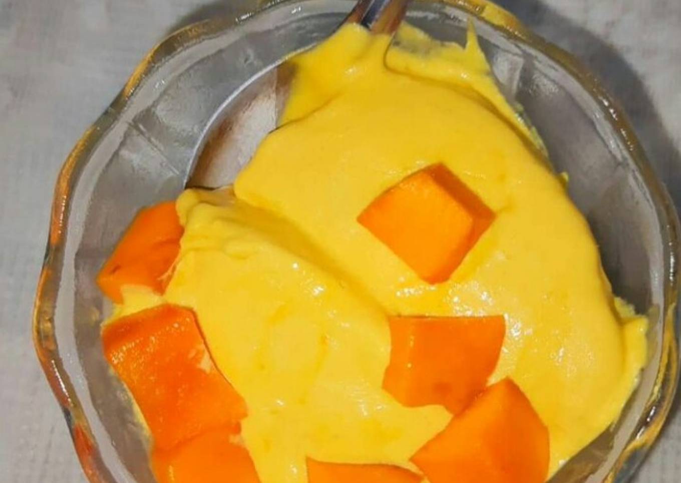 Mango ice cream