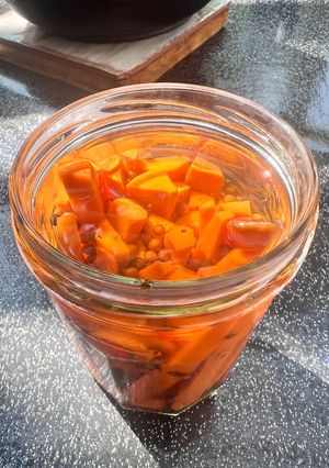 Une photo de Recette anti gaspi pickles de carottes 🥕