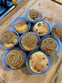 A picture of Easy Chocolate Chip Muffins.