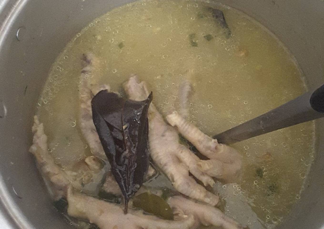 Soto ceker endulita