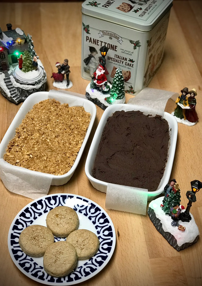 Una foto de Dulces navideños: mantecados y turrones