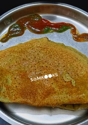 A picture of Whole Green Mung Bean Dosa.