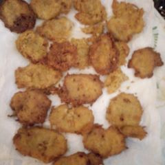 A picture of Potatoes pillars.