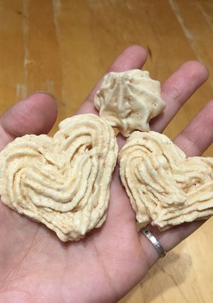 Hình của món Bánh Meringue.