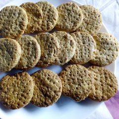 A picture of Digestive biscuits.