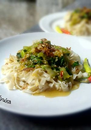 Foto resep Kwetiau Saus Hijau Sawi Pokcoy