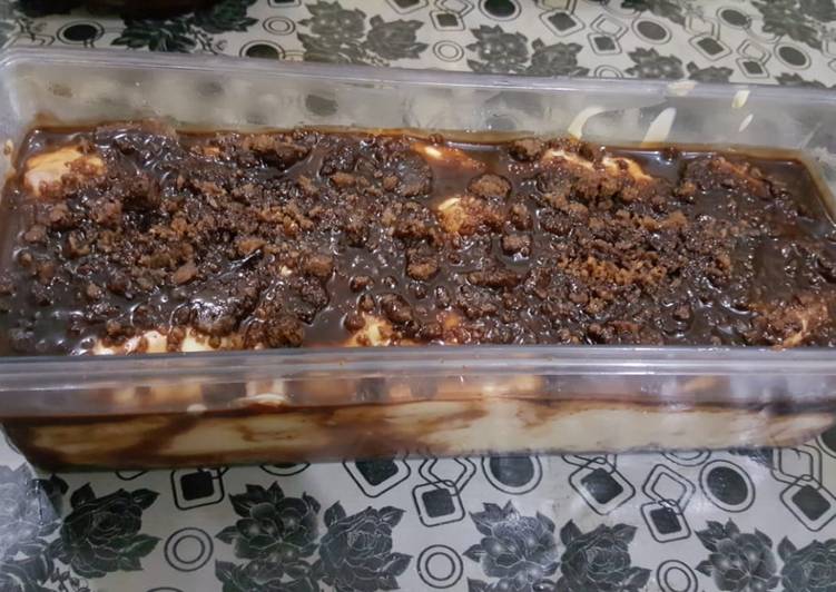 Step-by-Step Guide to Make Ultimate Chocolate Browine Custard 😍