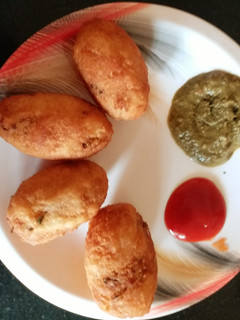 A picture of Bread roll.