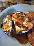 Portobellos rellenos de caprese
