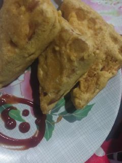 બ્રેડ પકોડા (Bread Pakoda Recipe In Gujarati) રેસીપી મુખ્ય ફોટો