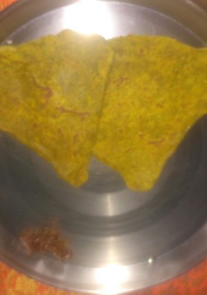 A picture of Mint coriander paratha.