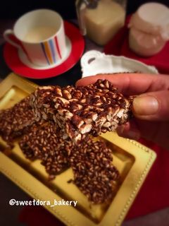 Foto di Barrette di riso soffiato e cioccolato